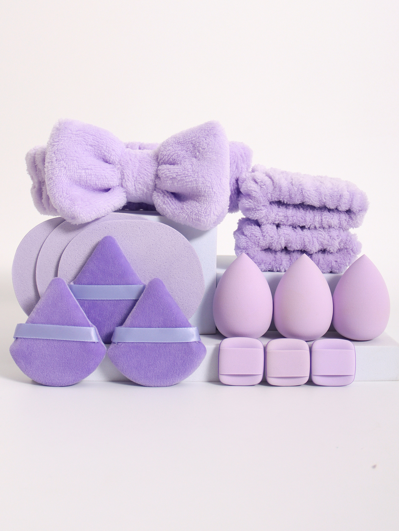 15  Cosmetic Puff Makeup Spong - Beauty Makeup Blender 评论和价格