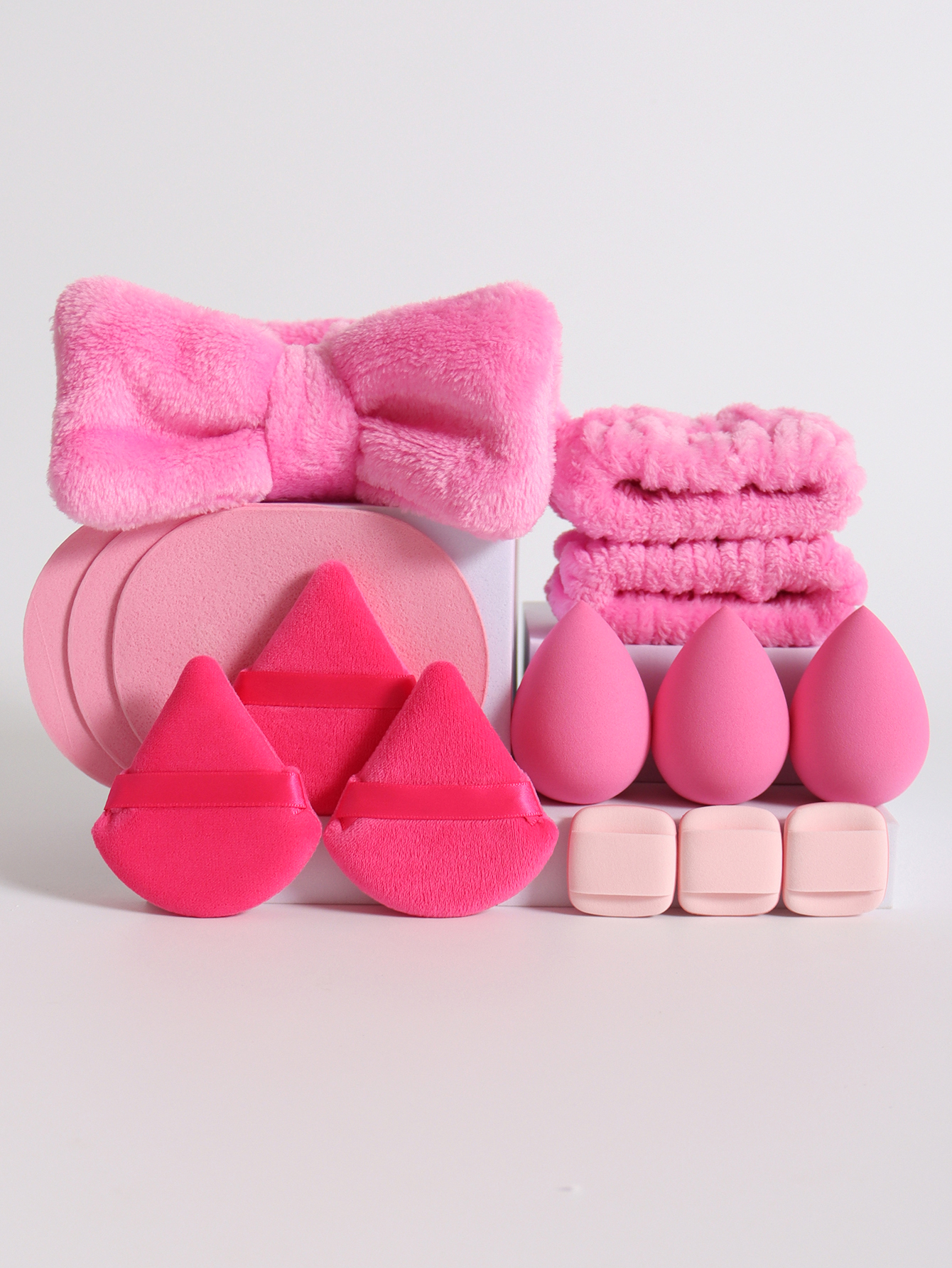 15  Cosmetic Puff Makeup Spong - Beauty Makeup Blender 评论和价格