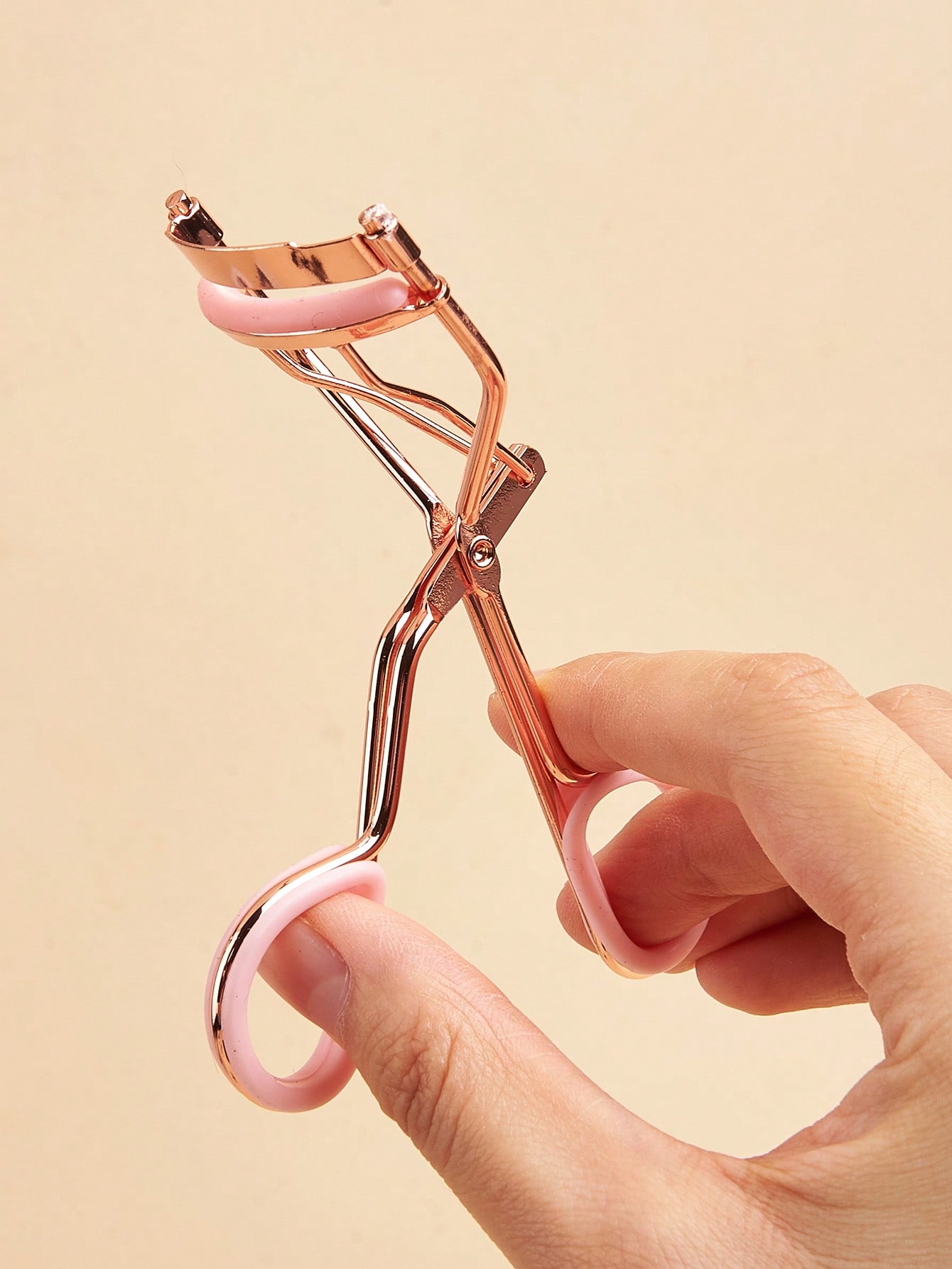 1pc Professional Eyelash Curle - Beauty Without Makeup 评论和价格